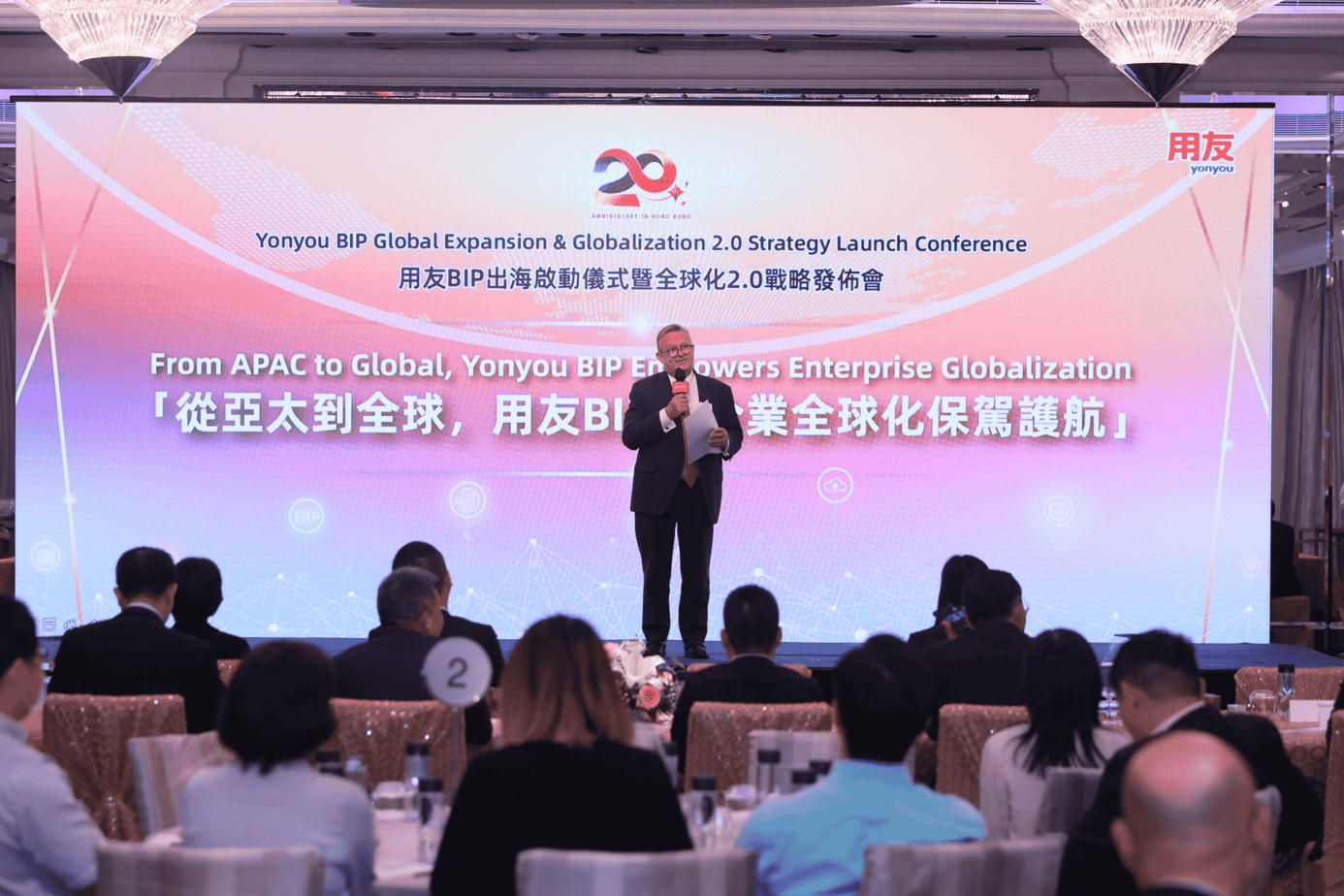 3-min Stephen Philips